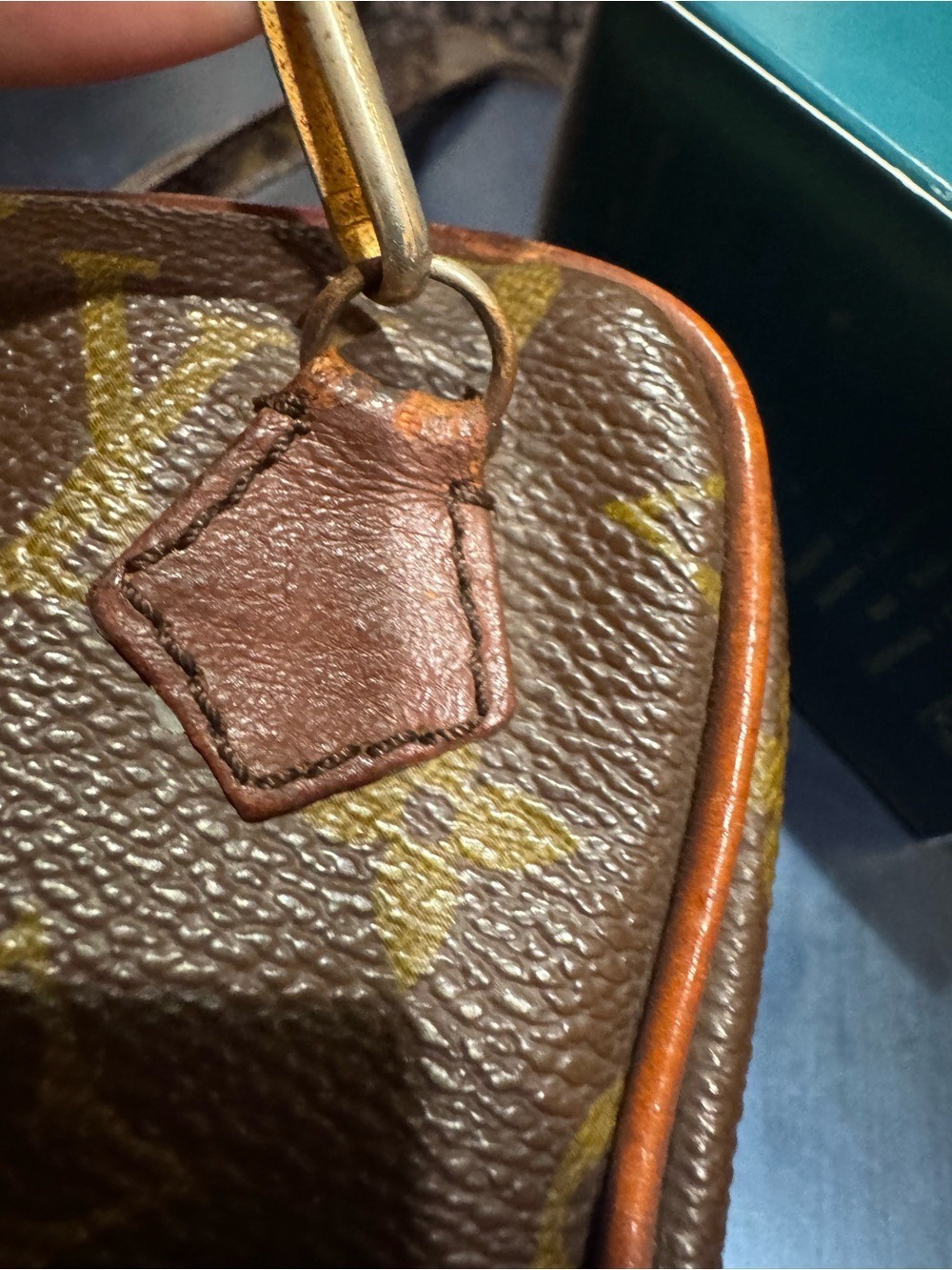 Louis Vuitton Danube Crossbody Vintage, Dust Bag and COA - Picture 14 of 16